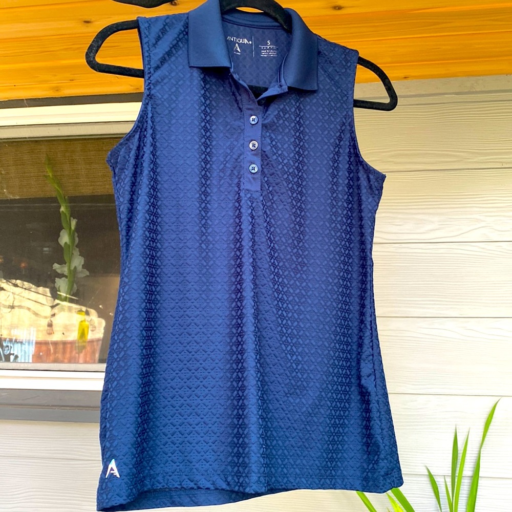 Antigua polo